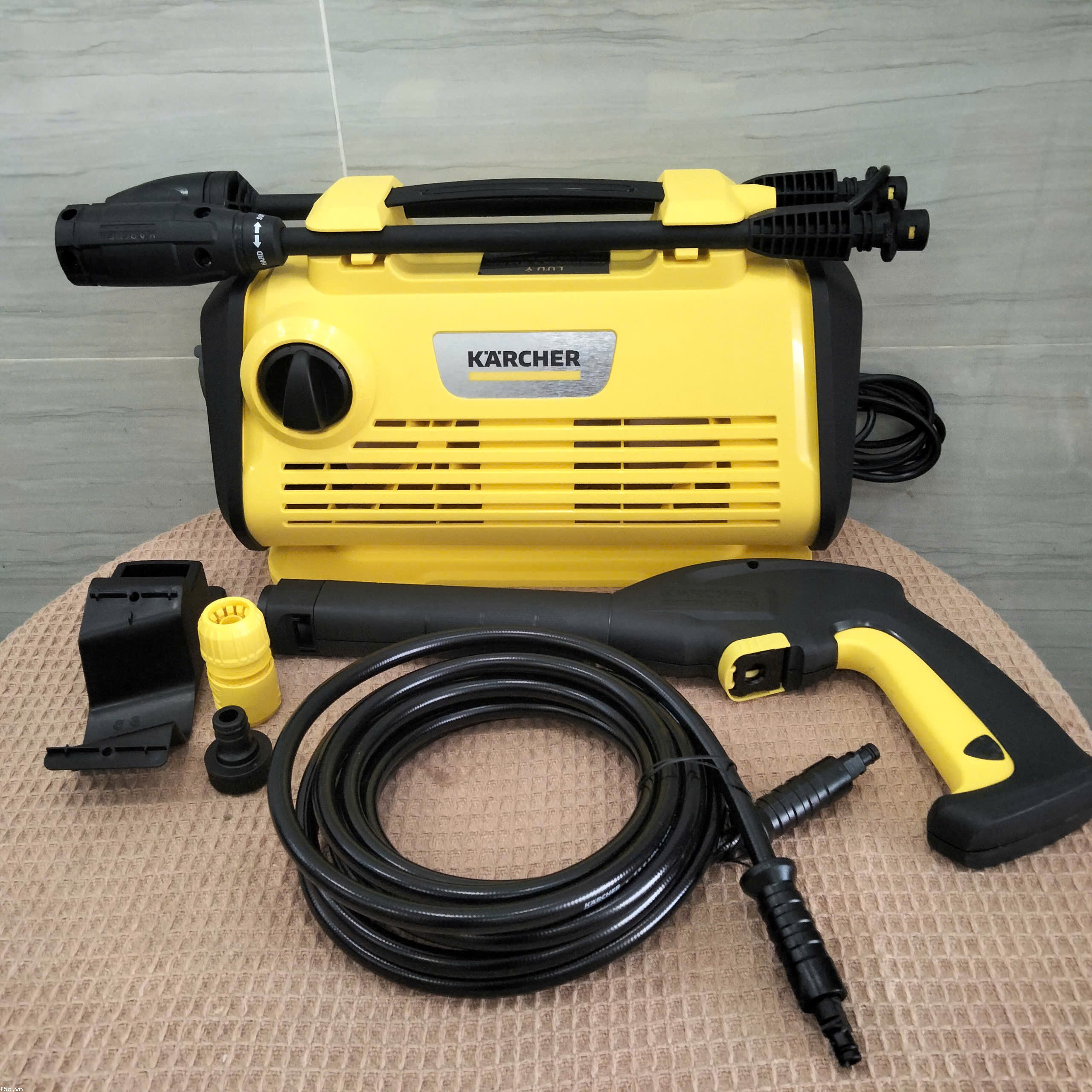 Máy phun rửa áp lực cao Karcher K3 Horizontal Plus