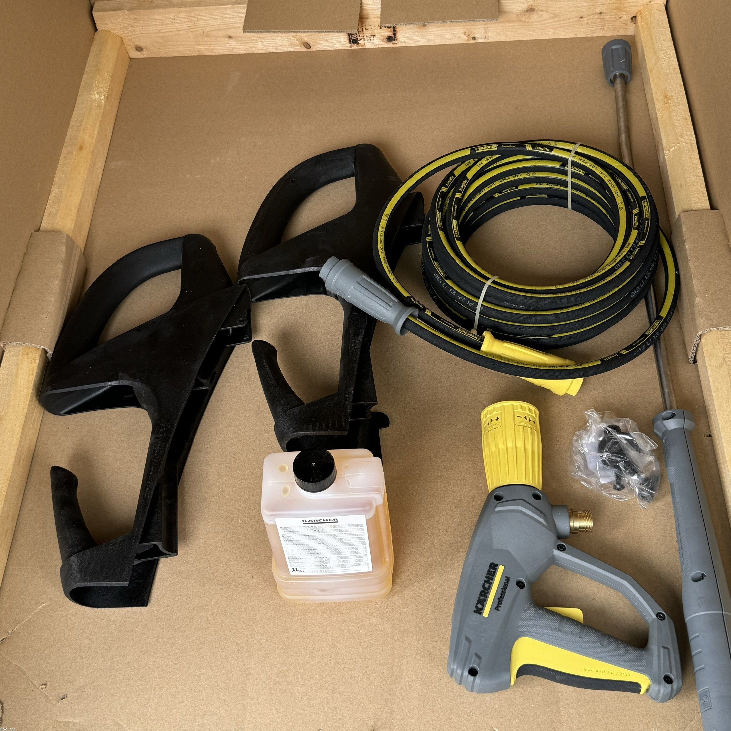 Máy phun xịt áp lực nước nóng Karcher HDS 10/20-4 M mã 1.071-900.0