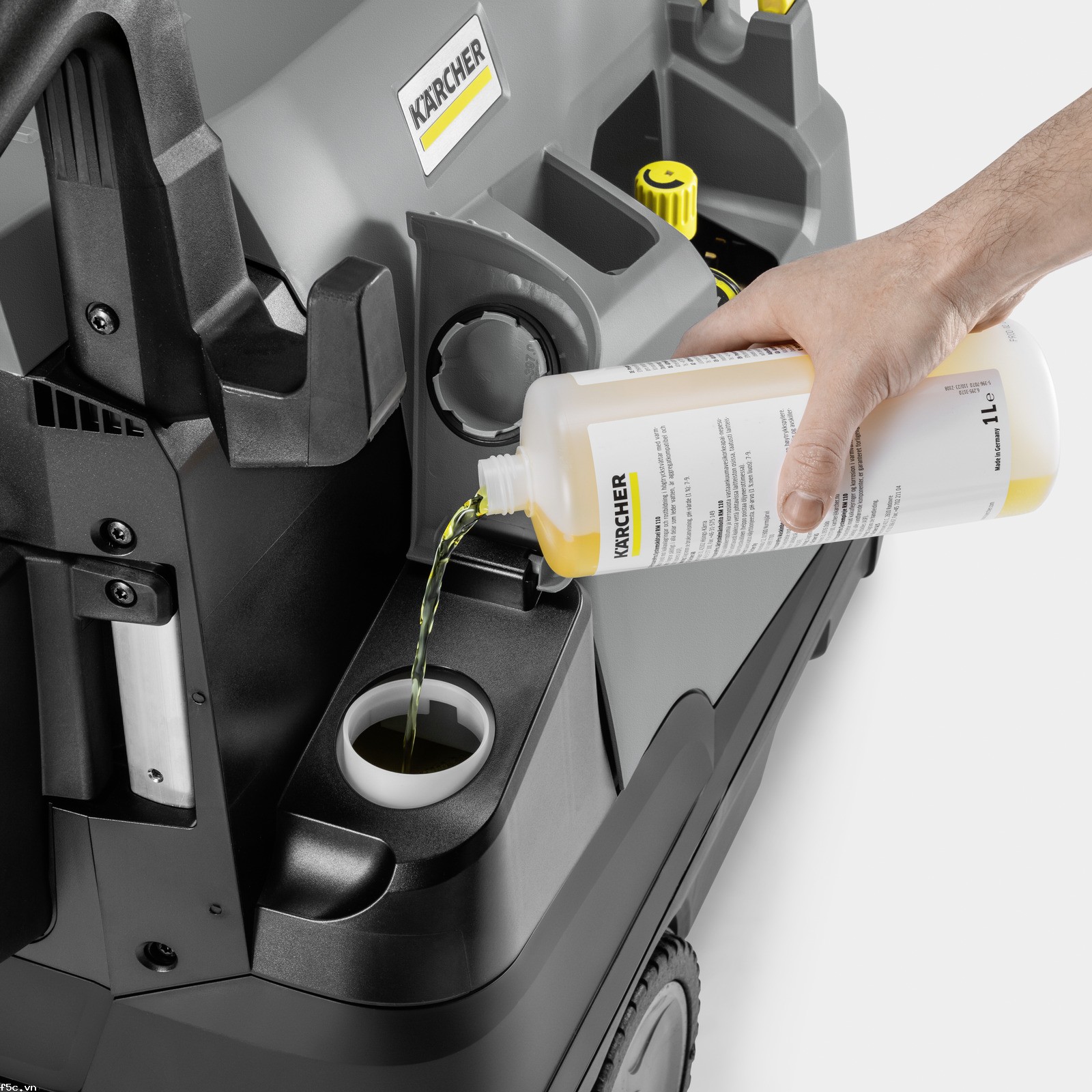 Máy phun cao áp nước nóng Karcher HDS 6/15 C *EU