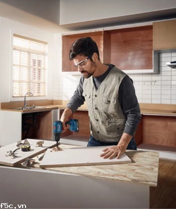 Bosch GSR 185-LI | Máy khoan vặn vít pin 18V  (1 pin)