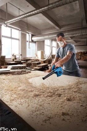 Bosch GBL 650 – Máy thổi bụi công suất 650W