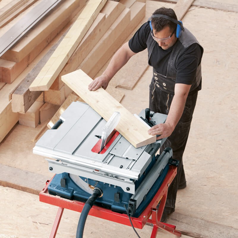 Bosch GTS 10XC – Máy cưa bàn công suất 2100W