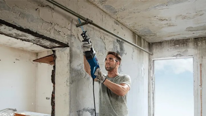 Bosch GSA 120 – Máy cưa kiếm công suất 1200W