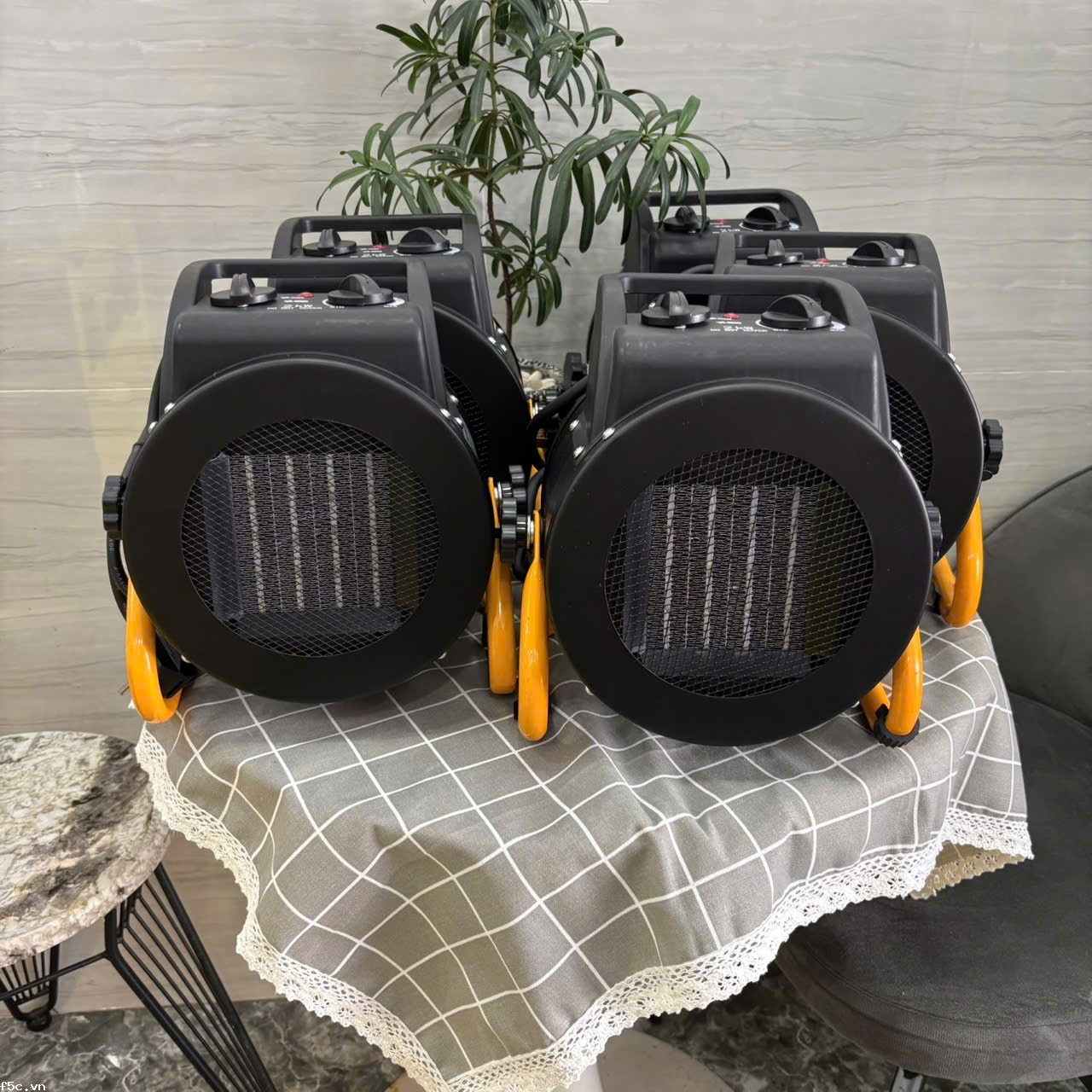 Quạt sấy gió nóng Mitsuta ZB-ET2C