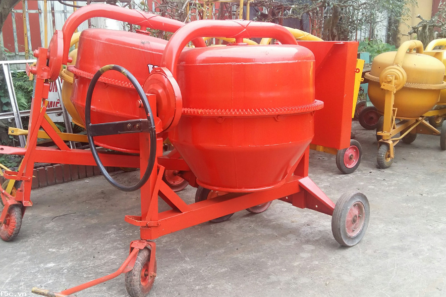 Máy trộn bê tông 450L