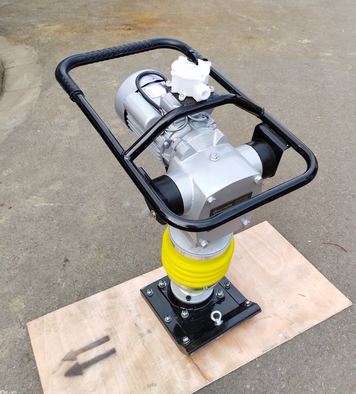 Máy đầm cóc chạy điện HCD90