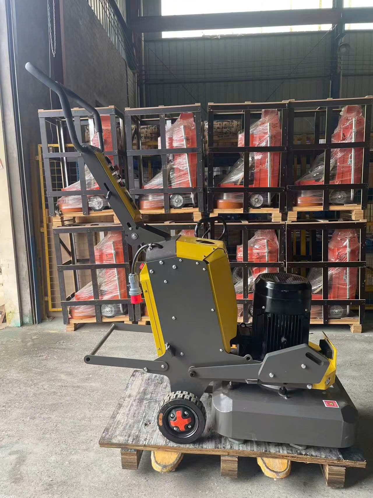 Máy chà sàn công nghiệp AT720R ( chưa kèm dây điện)