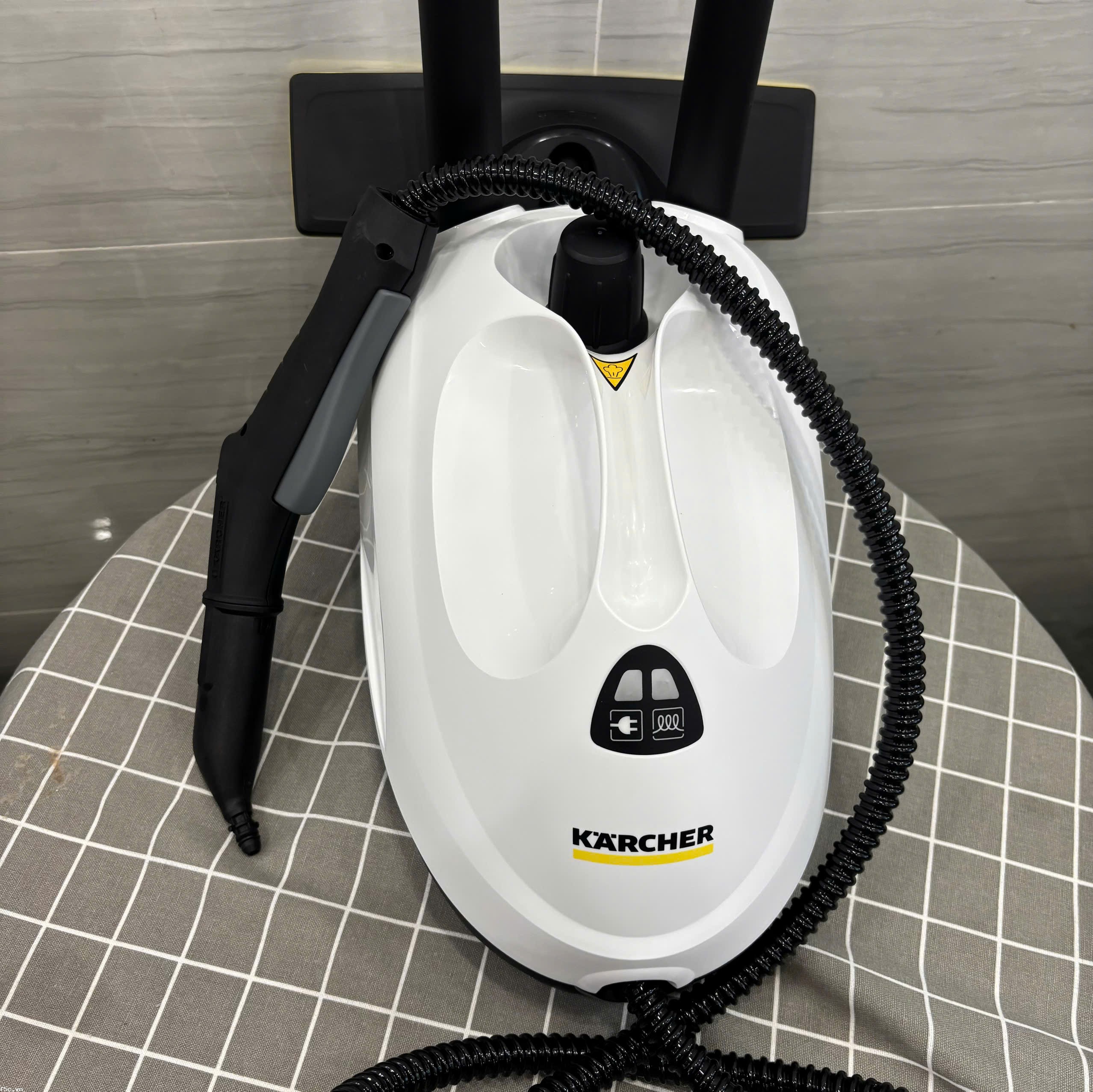 Máy làm sạch bằng hơi nước Karcher SC 3 EasyFix (1.513-650.0)