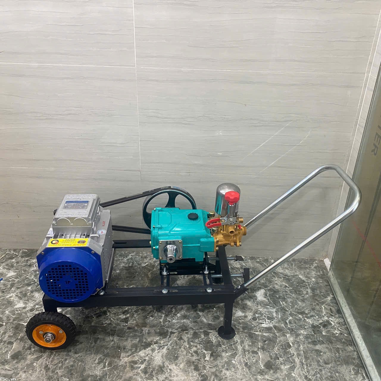 Máy rửa xe dây đai HL50 (Có bánh xe)