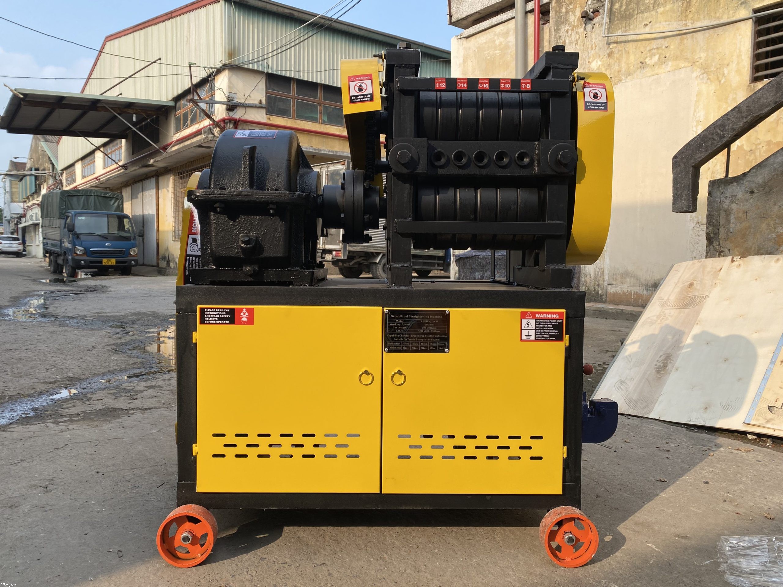 Máy duỗi sắt phế liệu KL6-12