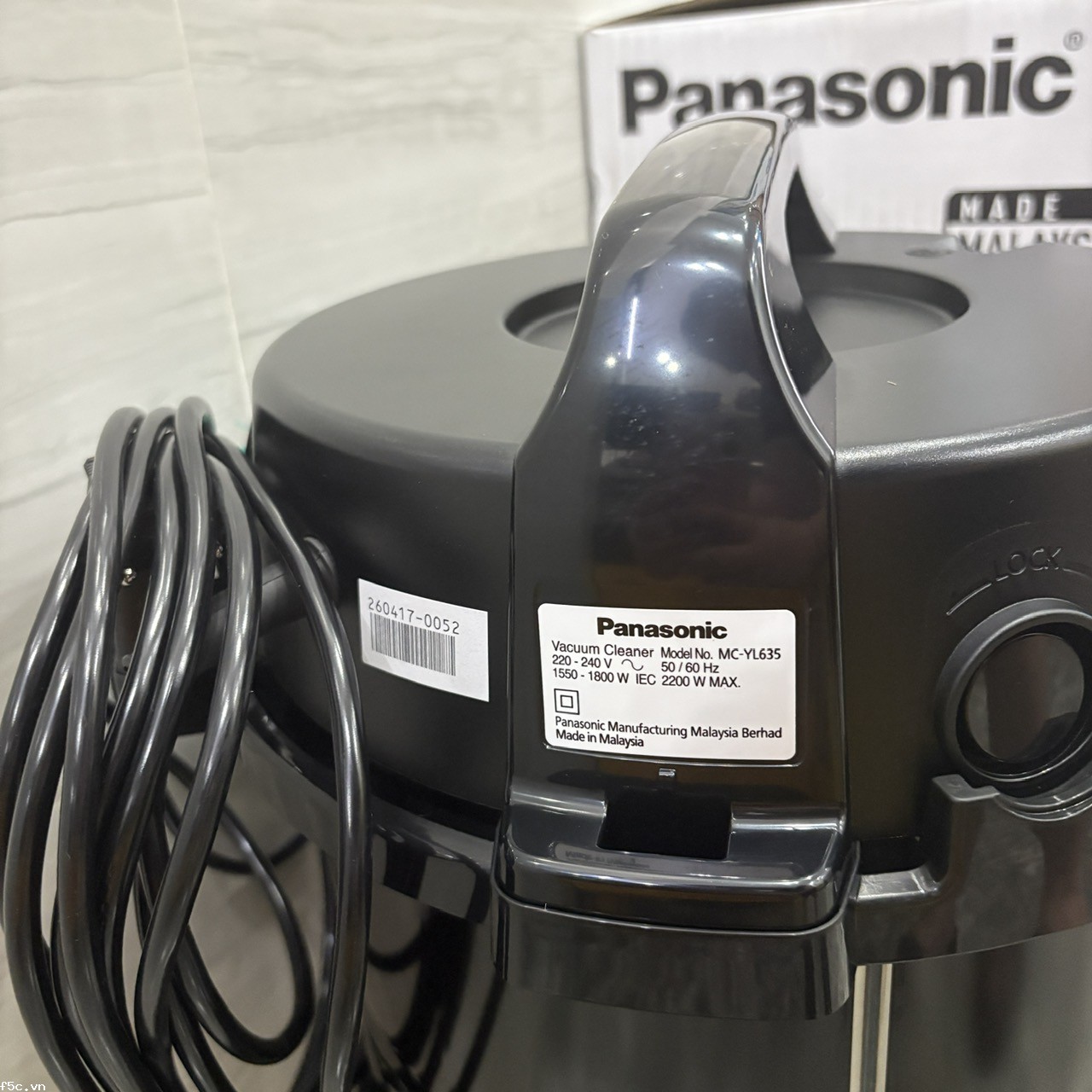 Máy Hút Bụi Panasonic MC-YL635TN46 2200W