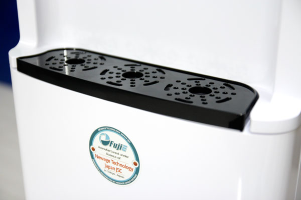 Cây nước nóng lạnh cao cấp bình âm FujiE WD6500C