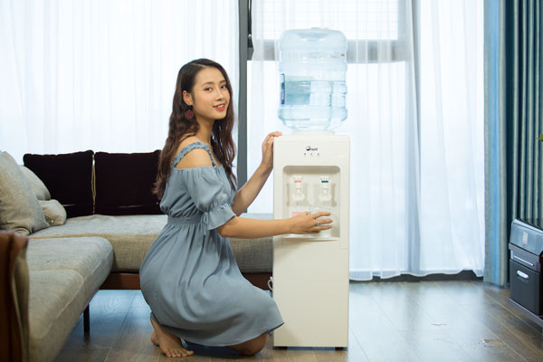 Cây nước nóng lạnh FujiE WD1105E