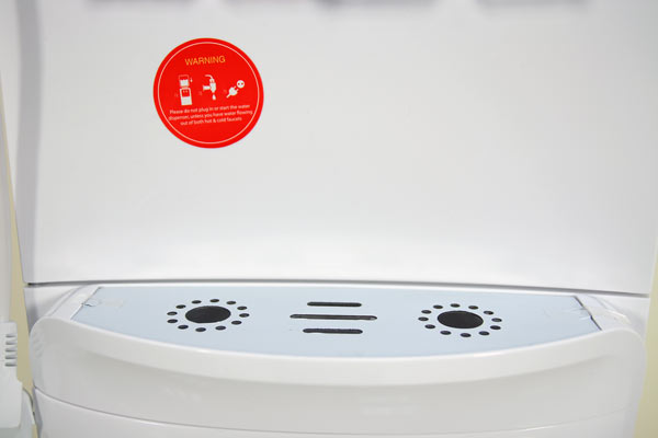 Cây nước nóng lạnh cao cấp FujiE WD6000C